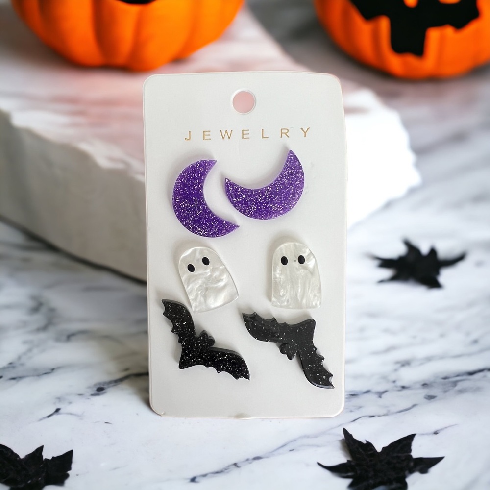 🌙 3 Pair Halloween Stud Earrings Moon, Bats, Ghosts